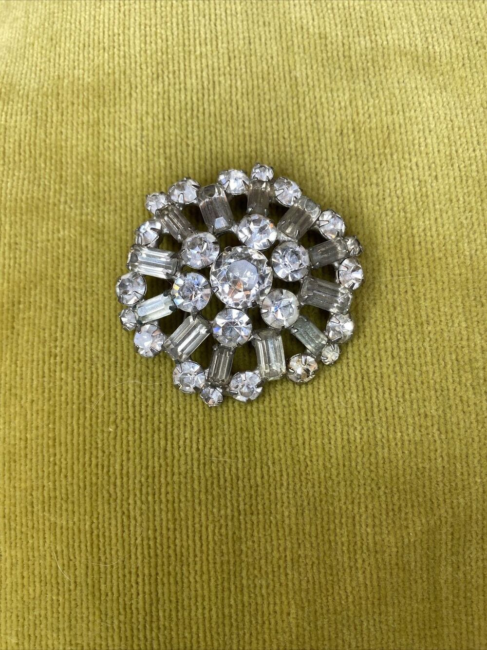 Estate Silver‎ Tone Brooch Pin Rhinestone 1960s MCM Faux Diamond Unmarked Granny